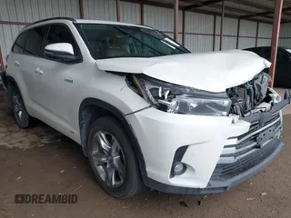 2019 Toyota Highlander Hybrid Limited с VIN 5TDDGRFH1KS055569, выставлен на аукционе IAAI как лот 41466592 с пробегом 107 367 миль миль и . История ставок и продаж доступна на DreamBid. Изображение 1.