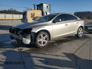 2014 Volvo S60 T5 with VIN YV1612FS0E2294906, listed as a Copart auction lot 48427185 with 57,004 mi miles and Salvage Title. Bid and sale history available at carsss.com. Image 1.