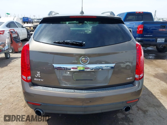 2016 Cadillac SRX Performance Collection z VIN 3GYFNCE39GS512286, wystawiony jako IAAI lot #42392467 z przebiegiem 95 708 mil mil oraz . Historia ofert i sprzedaży dostępna na DreamBid. Obrazek 16.