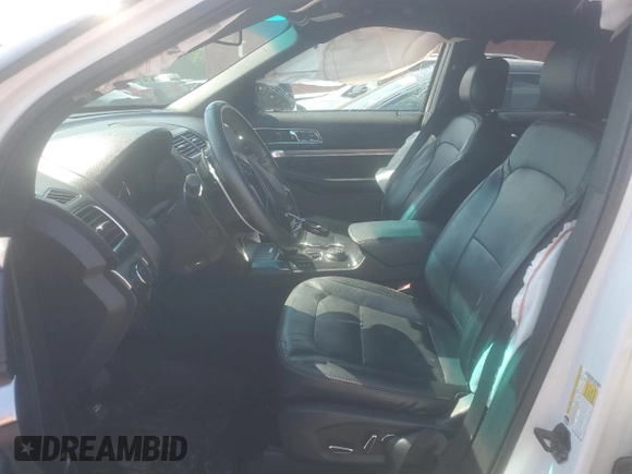 2017 Ford Explorer Sport z VIN 1FM5K8GT7HGB37613, wystawiony jako Copart lot #59564265 z przebiegiem 143 332 mil mil oraz Szkoda całkowita • Salvage title. Historia ofert i sprzedaży dostępna na DreamBid. Obrazek 7.