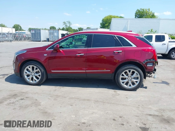 2017 Cadillac XT5 Luxury FWD z VIN 1GYKNBRS3HZ293677, wystawiony jako IAAI lot #42043025 z przebiegiem 89 975 mil mil oraz . Historia ofert i sprzedaży dostępna na DreamBid. Obrazek 14.