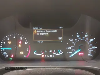 2022 Ford Escape SE z VIN 1FMCU9G66NUB13365, wystawiony jako IAAI lot #41420034 z przebiegiem 24 286 mil mil oraz . Historia ofert i sprzedaży dostępna na DreamBid. Obrazek 7.
