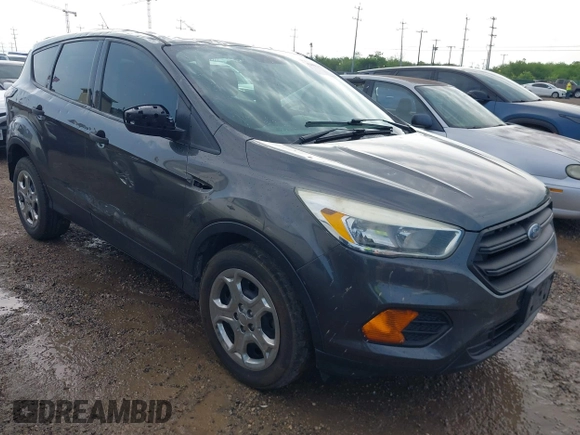 2017 Ford Escape S z VIN 1FMCU0F70HUC24455, wystawiony jako IAAI lot #42093457 z przebiegiem 144 049 mil mil oraz . Historia ofert i sprzedaży dostępna na DreamBid. Obrazek 1.