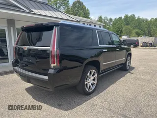 2016 Cadillac Escalade ESV Premium Collection z VIN 1GYS4JKJ9GR127452, wystawiony jako IAAI lot #42379596 z przebiegiem 192 063 mil mil oraz . Historia ofert i sprzedaży dostępna na DreamBid. Obrazek 4.