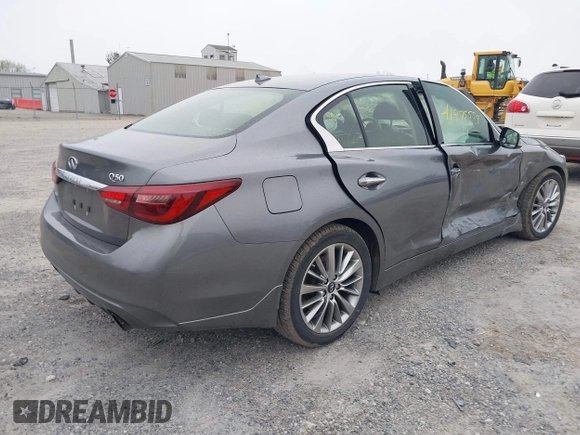 2018 Infiniti Q50 3.0t LUXE with VIN JN1EV7AR5JM441925, listed as a IAAI auction lot 41975558 with 139,243 mi miles. Bid and sale history available at carsss.com. Image 4.