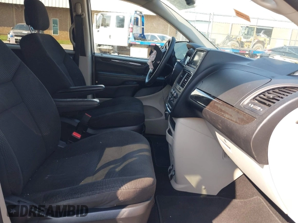 2020 Dodge Grand Caravan SE with VIN 2C4RDGBG1LR237363, listed as a IAAI auction lot 40096749 with 120,742 mi miles and . Bid and sale history available at DreamBid. Image 5.