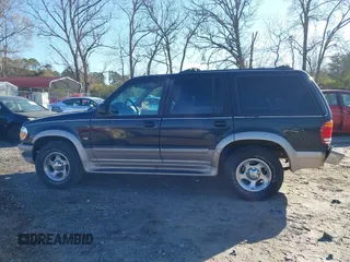 1998 Ford Explorer XLT с VIN 1FMZU32P2WZB67175, выставлен на аукционе IAAI как лот 41888675 с пробегом 188 541 миль миль и . История ставок и продаж доступна на DreamBid. Изображение 14.