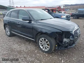 2015 Audi Q5 Premium with VIN WA1CFAFP3FA066643, listed as a IAAI auction lot 41802945 with 130,524 mi miles. Bid and sale history available at carsss.com. Image 1.