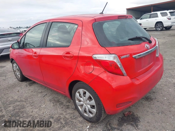 2013 Toyota Yaris L with VIN JTDKTUD32DD554425, listed as a IAAI auction lot 40961115 with 1 mi miles. Bid and sale history available at carsss.com. Image 3.