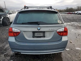 2007 BMW 3 Series 328i with VIN WBAVS13527FX16321, listed as a Copart auction lot 83984964 with 189,655 mi miles and Salvage Title. Bid and sale history available at carsss.com. Image 6.