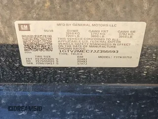 2018 GMC Sierra 1500 SLE z VIN 1GTV2MEC7JZ355593, wystawiony jako IAAI lot #42575783 z przebiegiem 172 588 mil mil oraz . Historia ofert i sprzedaży dostępna na DreamBid. Obrazek 8.