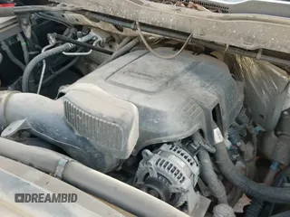 2016 Chevrolet Silverado 2500HD LT z VIN 1GC1KVEG2GF215355, wystawiony jako IAAI lot #43239290 z przebiegiem 183 342 mil mil oraz . Historia ofert i sprzedaży dostępna na DreamBid. Obrazek 20.