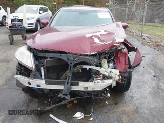 2009 Hyundai Genesis with VIN KMHGC46E49U017983, listed as a IAAI auction lot 41943695 with 106,832 mi miles. Bid and sale history available at carsss.com. Image 11.