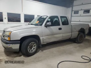 2005 Chevrolet Silverado 1500 LS z VIN 1GCEK19V05Z305800, wystawiony jako Copart lot #86966714 z przebiegiem 340 587 mil mil oraz Czysty tytuł • Clean title. Historia ofert i sprzedaży dostępna na DreamBid. Obrazek 1.