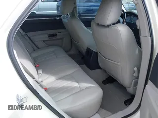 2007 Chrysler 300 C with VIN 2C3KA63HX7H898174, listed as a IAAI auction lot 42000604 with 73,493 mi miles. Bid and sale history available at carsss.com. Image 8.
