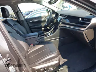 2022 Jeep Grand Cherokee with VIN 1C4RJYB67N8716360, listed as a IAAI auction lot 42464479 with 17,208 mi miles and . Bid and sale history available at DreamBid. Image 5.