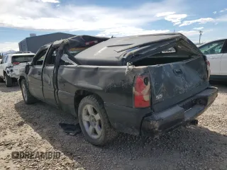 2004 Chevrolet Silverado SS z VIN 2GCEK19N641160222, wystawiony jako Copart lot #53939924 z przebiegiem Nie podano mil oraz Szkody całkowita. Historia ofert i sprzedaży dostępna na DreamBid. Obrazek 2.