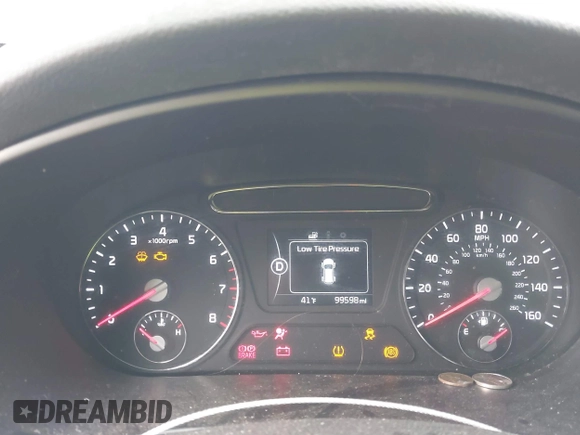 2018 Kia Sorento LX with VIN 5XYPG4A51JG354830, listed as a IAAI auction lot 41507165 with 99,598 mi miles and . Bid and sale history available at DreamBid. Image 7.