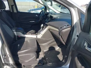 2013 Ford C-Max Energi SEL with VIN 1FADP5CU1DL521392, listed as a IAAI auction lot 41976775 with 121,715 mi miles. Bid and sale history available at carsss.com. Image 5.