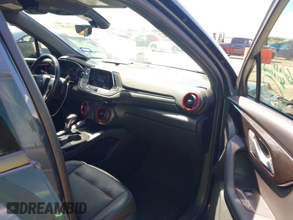 2019 Chevrolet Blazer RS with VIN 3GNKBJRS3KS623175, listed as a IAAI auction lot 42211655 with 85,266 mi miles and . Bid and sale history available at DreamBid. Image 5.
