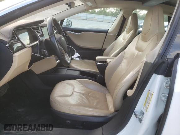 2014 Tesla Model S 60 с VIN 5YJSA1H18EFP33284, выставлен на аукционе Copart как лот 57434905 с пробегом 156 750 миль миль и Списание • Salvage title. История ставок и продаж доступна на DreamBid. Изображение 7.