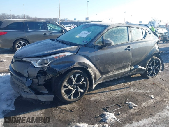 2019 Toyota C-HR XLE with VIN NMTKHMBX3KR088298, listed as a IAAI auction lot 41411204 with 52,790 mi miles. Bid and sale history available at carsss.com. Image 17.
