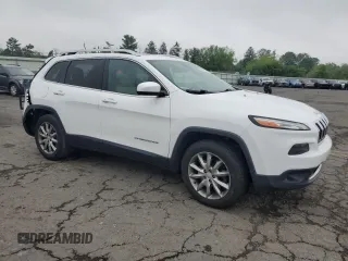 2018 Jeep Cherokee Limited with VIN 1C4PJMDX4JD521615, listed as a Copart auction lot 57250535 with 144,248 mi miles and Salvage title. Bid and sale history available at DreamBid. Image 4.