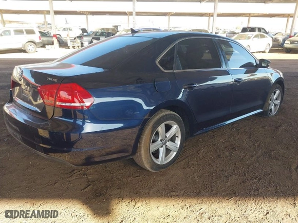 2013 Volkswagen Passat TDI SE w/Sunroof with VIN 1VWBN7A30DC068294, listed as a IAAI auction lot 41331869 with 140,032 mi miles. Bid and sale history available at carsss.com. Image 4.