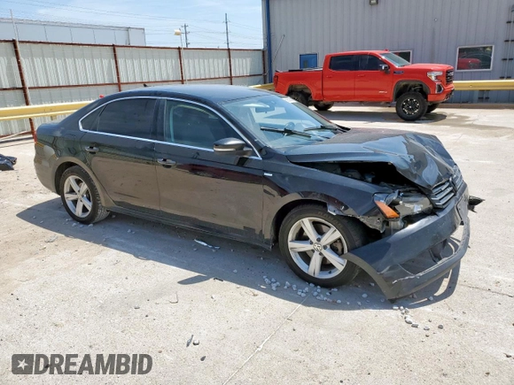 2014 Volkswagen Passat Wolfsburg Edition z VIN 1VWAT7A36EC030197, wystawiony jako Copart lot #59638335 z przebiegiem 236 622 mil mil oraz Szkoda całkowita • Salvage title. Historia ofert i sprzedaży dostępna na DreamBid. Obrazek 4.