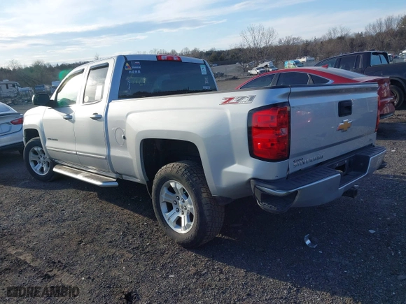 2017 Chevrolet Silverado 1500 LT with VIN 1GCVKREC8HZ336428, listed as a IAAI auction lot 41613213 with 110,799 mi miles. Bid and sale history available at carsss.com. Image 3.