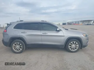 2019 Jeep Cherokee Latitude with VIN 1C4PJLCB8KD366438, listed as a IAAI auction lot 41851154 with 47,637 mi miles. Bid and sale history available at carsss.com. Image 13.