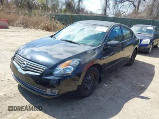 2007 Nissan Altima 2.5 S with VIN 1N4AL21E37C152581, listed as a IAAI auction lot 41894301 with 289,571 mi miles. Bid and sale history available at carsss.com. Image 2.