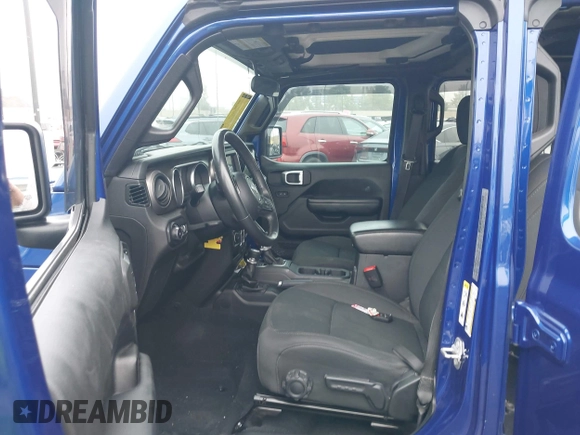 2018 Jeep Wrangler Unlimited Sport S with VIN 1C4HJXDG7JW235946, listed as a IAAI auction lot 42473146 with 37,973 mi miles and . Bid and sale history available at DreamBid. Image 5.
