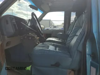 1995 GMC Safari z VIN 1GDDM19W2SB525888, wystawiony jako Copart lot #81358954 z przebiegiem 121 066 mil mil oraz Szkody całkowita. Historia ofert i sprzedaży dostępna na DreamBid. Obrazek 7.
