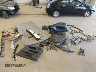 2018 Honda Odyssey Elite z VIN 5FNRL6H95JB105236, wystawiony jako IAAI lot #42020212 z przebiegiem 83 751 mil mil oraz . Historia ofert i sprzedaży dostępna na DreamBid. Obrazek 12.