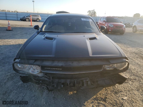 2013 Dodge Challenger SXT with VIN 2C3CDYAG3DH619905, listed as a Copart auction lot 41792435 with 121,516 mi miles and Salvage Title. Bid and sale history available at carsss.com. Image 5.