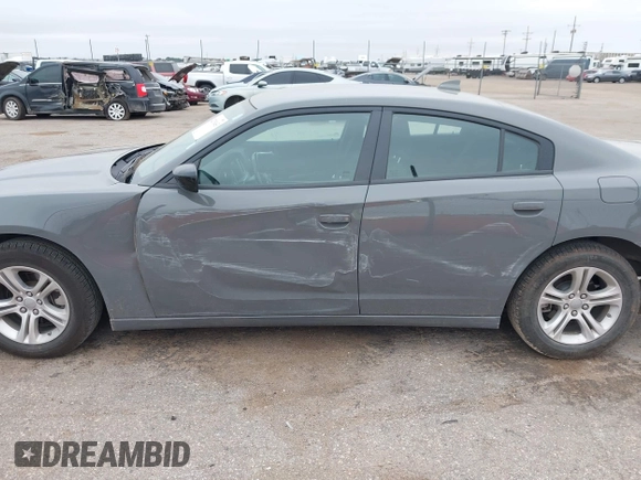 2023 Dodge Charger SXT z VIN 2C3CDXBG4PH663294, wystawiony jako IAAI lot #42376163 z przebiegiem 42 656 mil mil oraz . Historia ofert i sprzedaży dostępna na DreamBid. Obrazek 15.