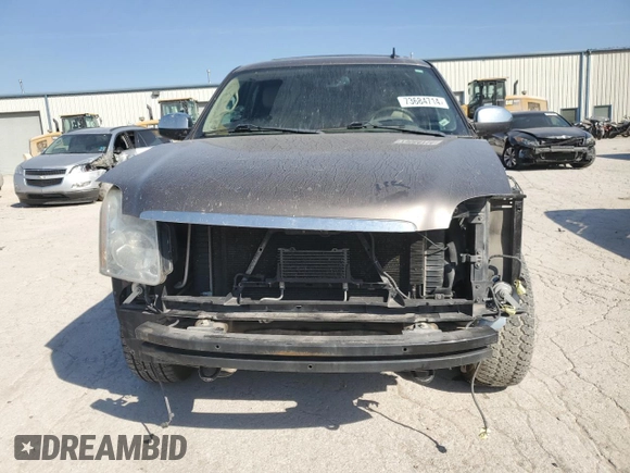 2011 GMC Yukon SLT with VIN 1GKS2CE0XBR361333, listed as a Copart auction lot 73684714 with 259,158 mi miles and Salvage Title. Bid and sale history available at DreamBid. Image 5.