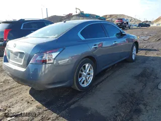 2014 Nissan Maxima 3.5 SV w/Premium Pkg with VIN 1N4AA5AP4EC488147, listed as a IAAI auction lot 41165771 with 44,113 mi miles. Bid and sale history available at carsss.com. Image 4.