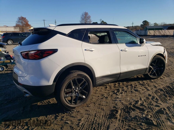 2021 Chevrolet Blazer LT z VIN 3GNKBHR45MS535242, wystawiony jako Copart lot #79763584 z przebiegiem Nie podano mil oraz Szkoda całkowita • Salvage title. Historia ofert i sprzedaży dostępna na DreamBid. Obrazek 3.