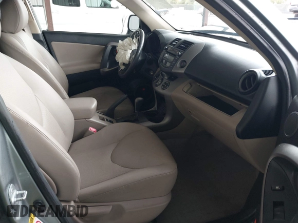 2007 Toyota RAV4 Limited with VIN JTMZD31V175058302, listed as a IAAI auction lot 41773898 with 129,098 mi miles. Bid and sale history available at carsss.com. Image 5.