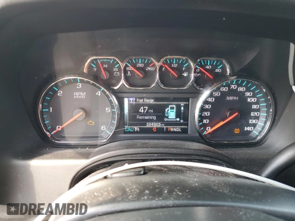 2018 Chevrolet Suburban LS z VIN 1GNSCGKC0JR278370, wystawiony jako Copart lot #57657395 z przebiegiem 224 903 mil mil oraz Czysty tytuł • Clean title. Historia ofert i sprzedaży dostępna na DreamBid. Obrazek 9.