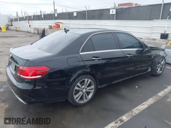 2014 Mercedes-Benz E 350 Sport with VIN WDDHF5KB4EA955176, listed as a IAAI auction lot 42054031 with 191,521 mi miles and . Bid and sale history available at carsss.com. Image 4.
