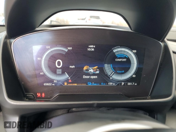 2016 BMW i8 z VIN WBY2Z2C52GV675006, wystawiony jako Copart lot #84521024 z przebiegiem 65 822 mil mil oraz Szkoda całkowita • Salvage title. Historia ofert i sprzedaży dostępna na DreamBid. Obrazek 9.