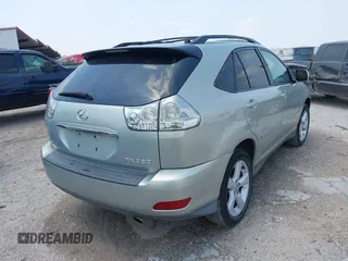 2006 Lexus RX with VIN 2T2GA31U16C051211, listed as a IAAI auction lot 42147731 with 221,584 mi miles. Bid and sale history available at carsss.com. Image 4.