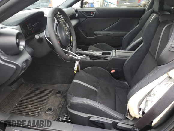 2024 Toyota GR86 Premium with VIN JF1ZNBE11R8754969, listed as a Copart auction lot 60756684 with 561 mi miles and Salvage Title. Bid and sale history available at carsss.com. Image 7.