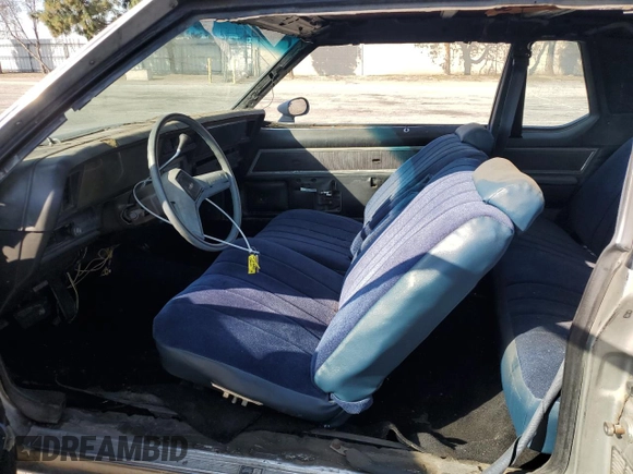1979 Chevrolet Caprice z VIN 1N47L9C124570, wystawiony jako Copart lot #48075605 z przebiegiem 7219 mil mil oraz Czysty tytuł • Clean title. Historia ofert i sprzedaży dostępna na DreamBid. Obrazek 7.