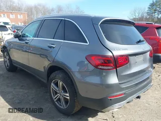 2022 Mercedes-Benz GLC 300 with VIN W1N0G8EBXNV333958, listed as a IAAI auction lot 41749098 with 45,935 mi miles and . Bid and sale history available at DreamBid. Image 3.