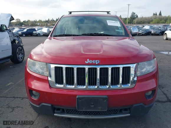 2011 Jeep Grand Cherokee Limited with VIN 1J4RR5GG1BC502105, listed as a IAAI auction lot 42024930 with 156,262 mi miles. Bid and sale history available at carsss.com. Image 12.