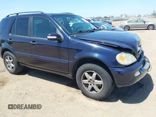 2003 Mercedes-Benz M 350 с VIN 4JGAB57E73A430678, выставлен на аукционе IAAI как лот 42268554 с пробегом 239 108 миль миль и . История ставок и продаж доступна на DreamBid. Изображение 1.